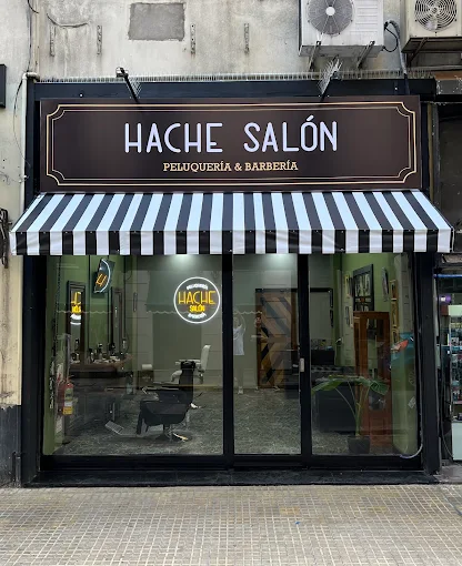 Frente de HACHE SALÓN de día